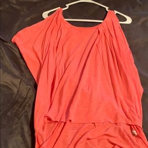 Coral flowy tank